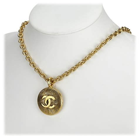 chanel jewelry pendant|chanel pendant price.